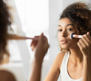 Tendências de Maquiagem | Natural e Olhos Marcantes